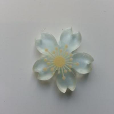 fleur en plastique  26mm vert pastel