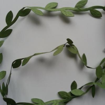 1 mètre de cordon  feuillage vert