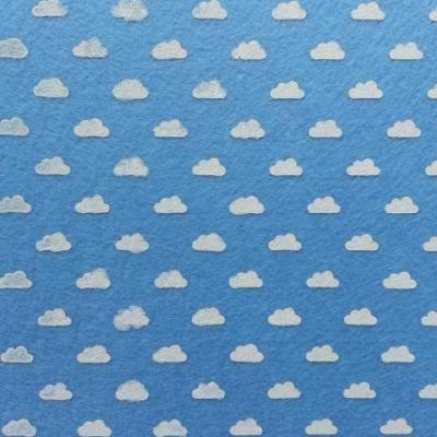 Carré de feutrine motif nuage 15*15cm bleu ciel