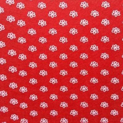 Carré de feutrine motif fleur 15*15cm blanc et rouge