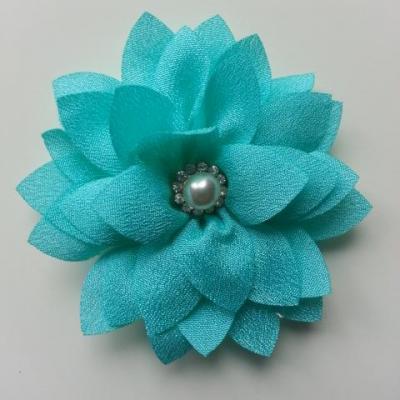 fleur en tissu centre perle et strass de 55mm vert