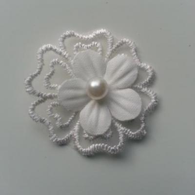 double fleur en dentelle  blanc  35 mm