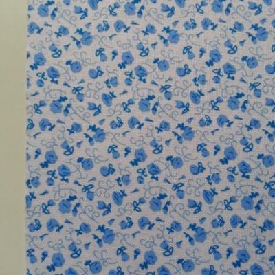 Feuille de tissu autocollant     21*14.5 cm fleuri bleu et blanc