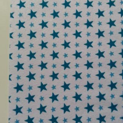Feuille de tissu autocollant     21*14.5 cm etoiles bleu et blanc