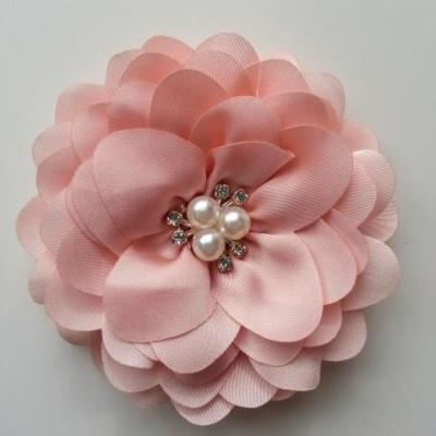 grande fleur en satin de soie centre perle et strass 90mm peche