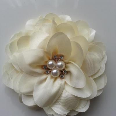 grande fleur en satin de soie centre perle et strass 90mm ivoire
