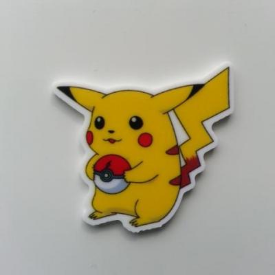cabochon  plat en résine pikachu pokemon 35*35mm