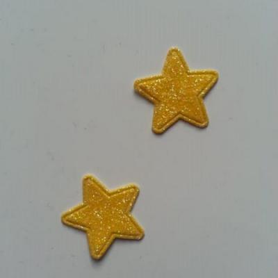 Lot de 2 étoiles paillettes jaune en tissu 20mm