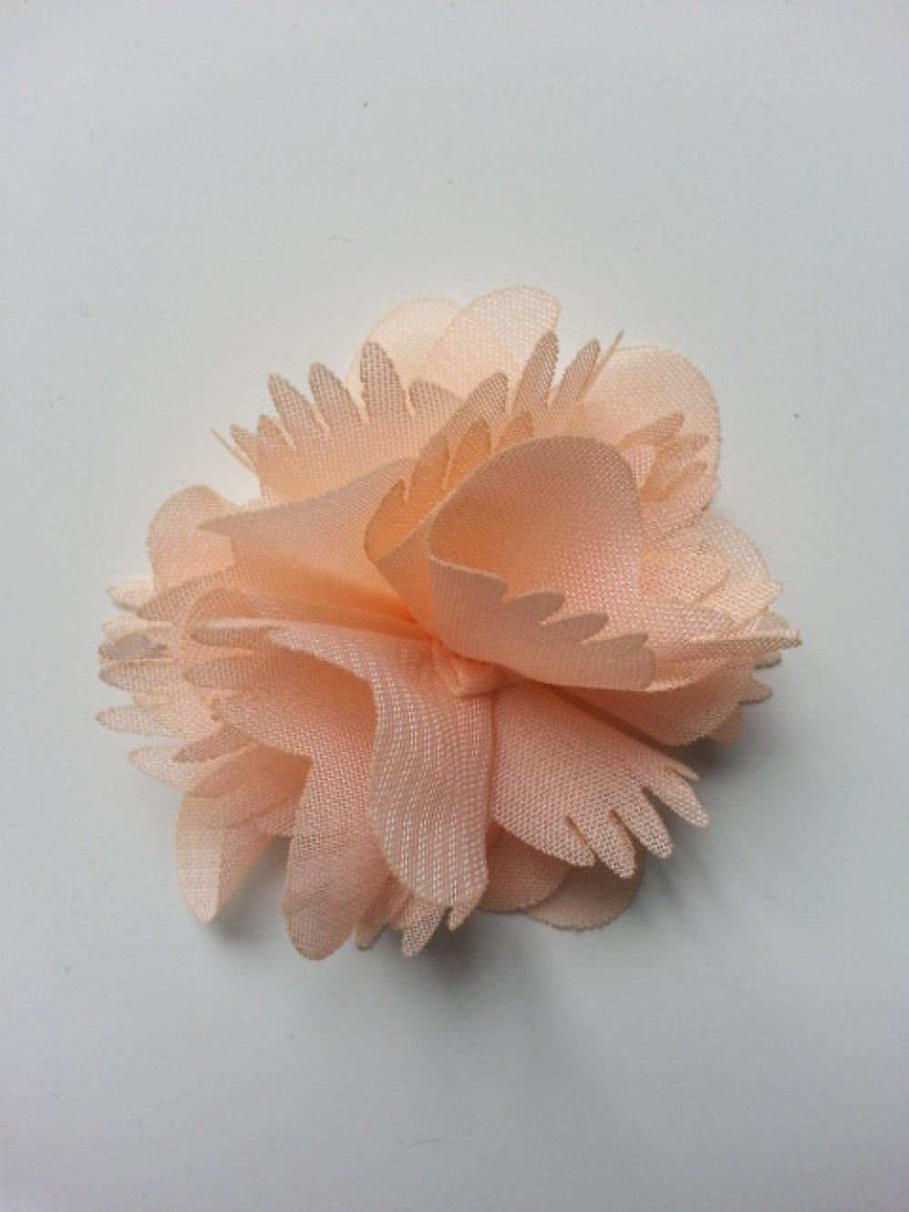 2863287 petite fleur en tissu peche 4 5cm 1