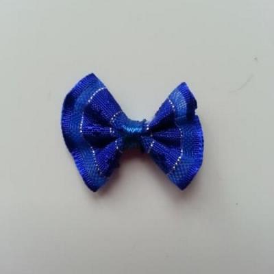 Petit noeud  de couleur bleu roi et argenté    25*19mm