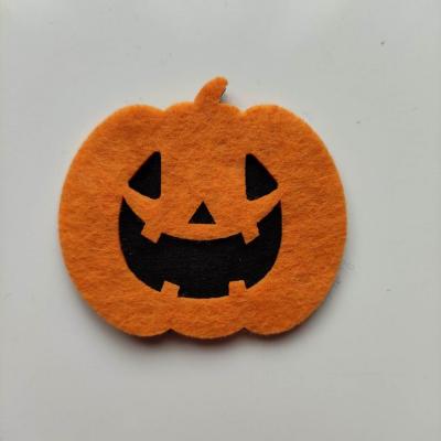 citrouille halloween en feutrine orange et noir  55*50mm (2)