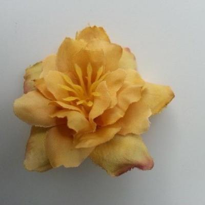 fleur  en tissu moutarde  50mm