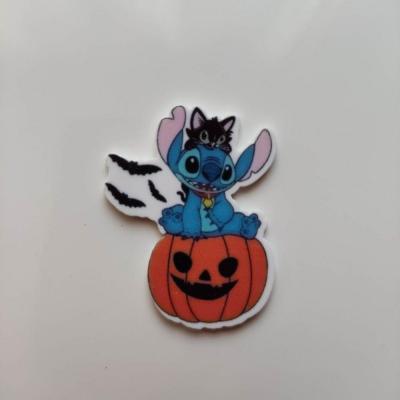 cabochon plat en résine halloween  stitch sur citrouille  30*35mm