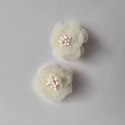 lot de 2 fleurs voile et pistils 25mm ivoire