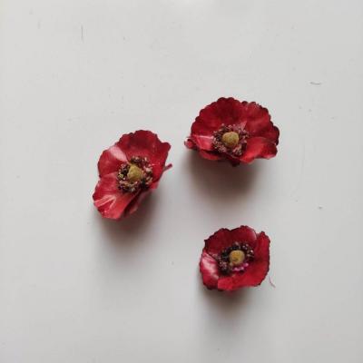 lot de 3 petites fleurs  en tissu 20mm rouge bordeaux