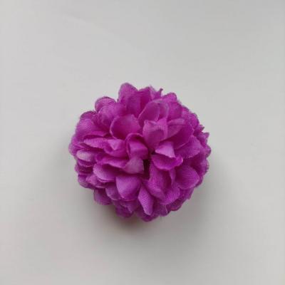 fleur  pompon en tissu violet clair 50mm