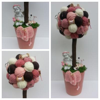 Arbre crochet, tricot, couture rose,pêche , marron  et ivoire