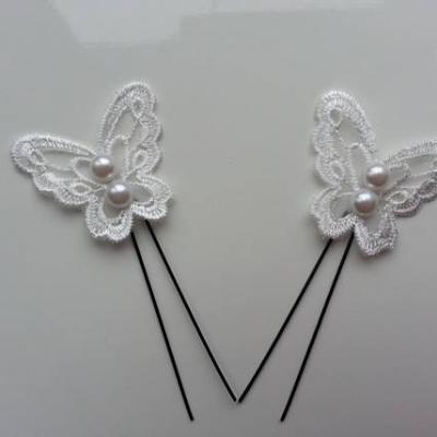 lot de 2 epingles pics à chignon papillon  en dentelle blanc 45*40mm