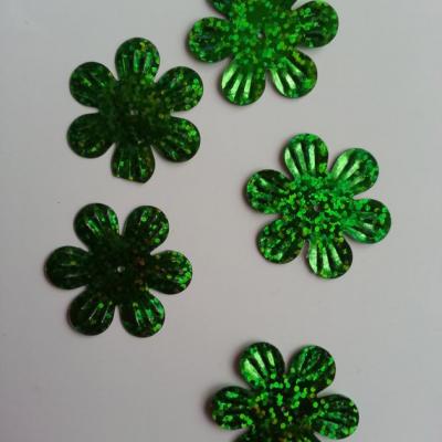 Lot de 5 sequins fleurs 35mm  à reflets vert foncé