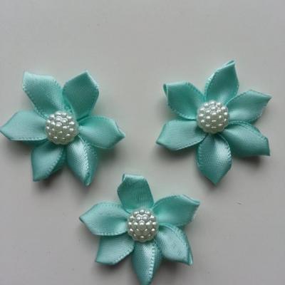 Lot de 3 appliques ruban  fleur  avec centre 35mm vert