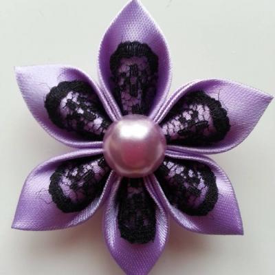 Fleur satin mauve et dentelle noire 5cm