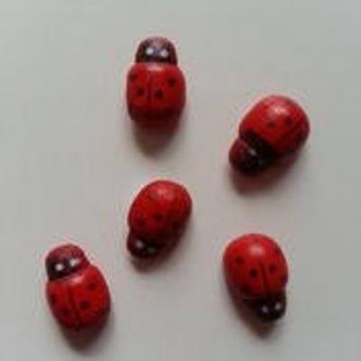 Lot de 5 coccinelles en bois  12x8mm rouge et bordeaux