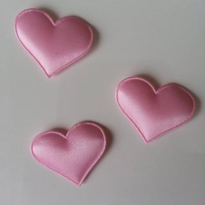 Lot de 3  coeurs satin 30*25mm rose