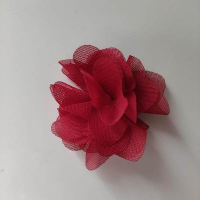 Petite fleur en mousseline 40mm bordeaux