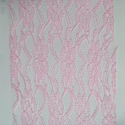 0.5 mètre de dentelle  15cm de largeur rose bébé
