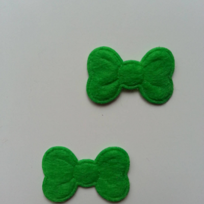 Lot de 2 appliques noeuds feutrine   28*18mm vert