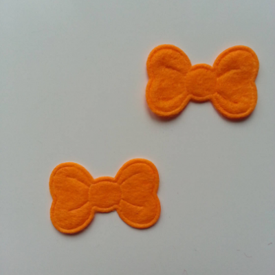 Lot de 2 appliques noeuds feutrine   28*18mm orange