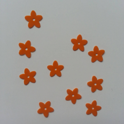 Lot de 10 sequins paillettes fleurs 10 mm orange