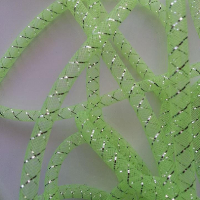 1 mètre de résille tubulaire vert et argent 1cm