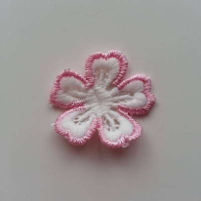 Fleur en dentelle bicolore  35mm blanc et rose